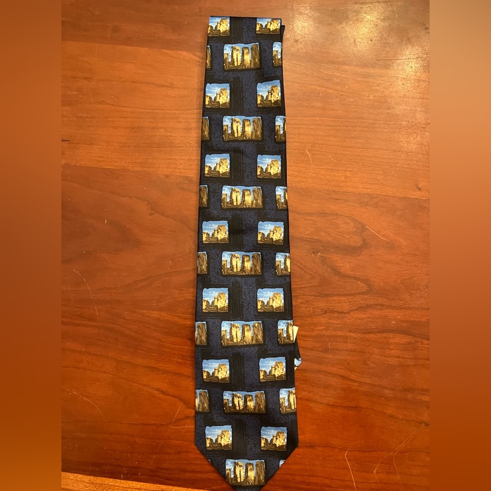 Men’s tie English Heritage Stonehenge  Tie